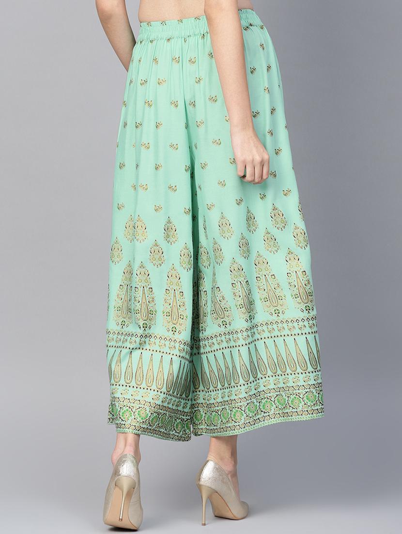 foil printed flared palazzo - 16692842 - Zoom Image - 3