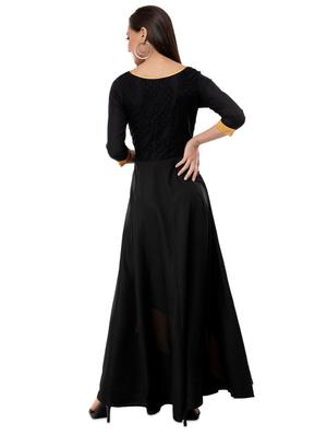 contrast detail round neck gown - 16693225 - Standard Image - 3