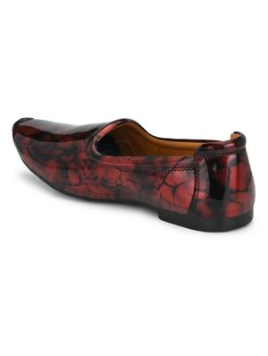 red patent leather slipons - 16694104 - Standard Image - 3