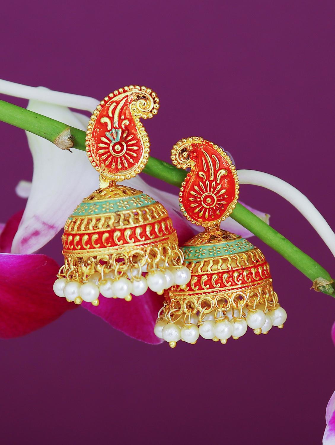 green gold plated jhumka earring - 16698033 - Zoom Image - 3