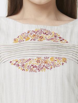 embroidered straight kurta - 16699811 - Standard Image - 6