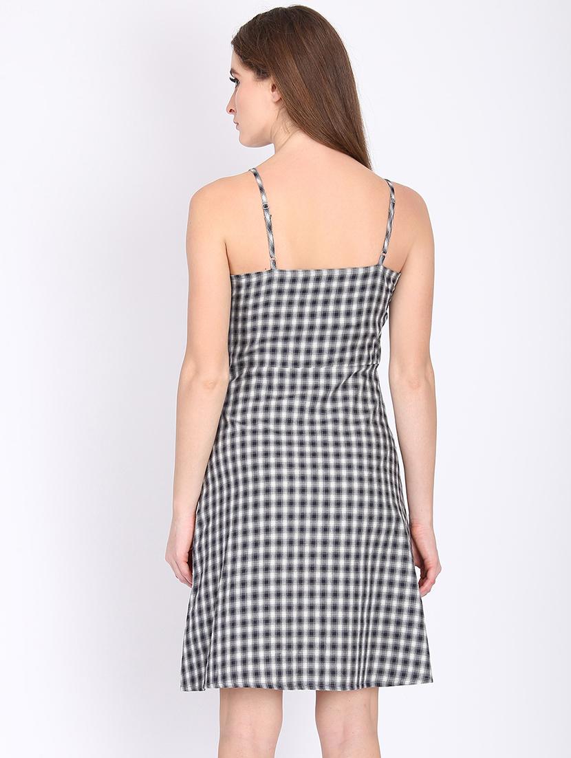criss cross checkered a-line dress - 16701594 - Zoom Image - 3