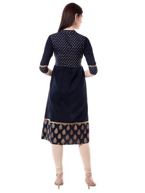 gold print flared kurta - 16708590 - Standard Image - 3