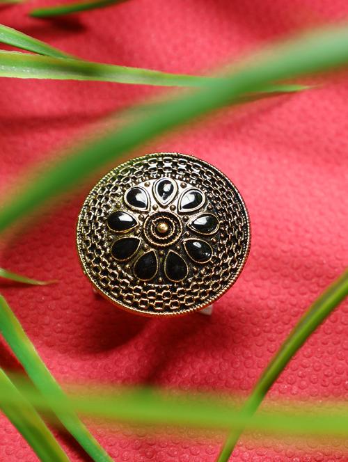 gold plated finger ring - 16711145 - Standard Image - 1