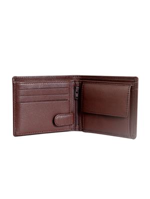 brown leather wallet - 16711682 - Standard Image - 3