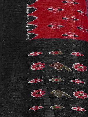ikat print bordered saree with blouse - 16718007 - Standard Image - 3