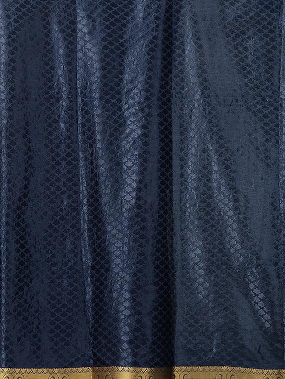self design kanjivaram saree with blouse - 16736816 - Zoom Image - 3