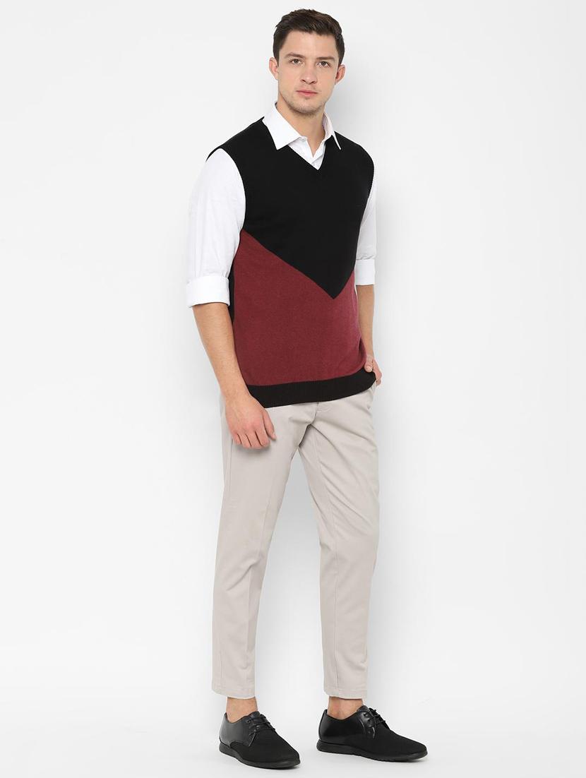 black color block pullover - 16744511 - Zoom Image - 3