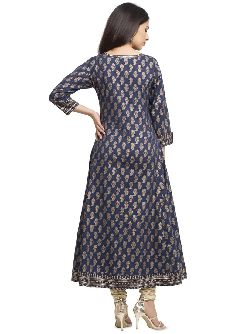 foil printed flared kurta - 16745294 - Zoom Image - 3