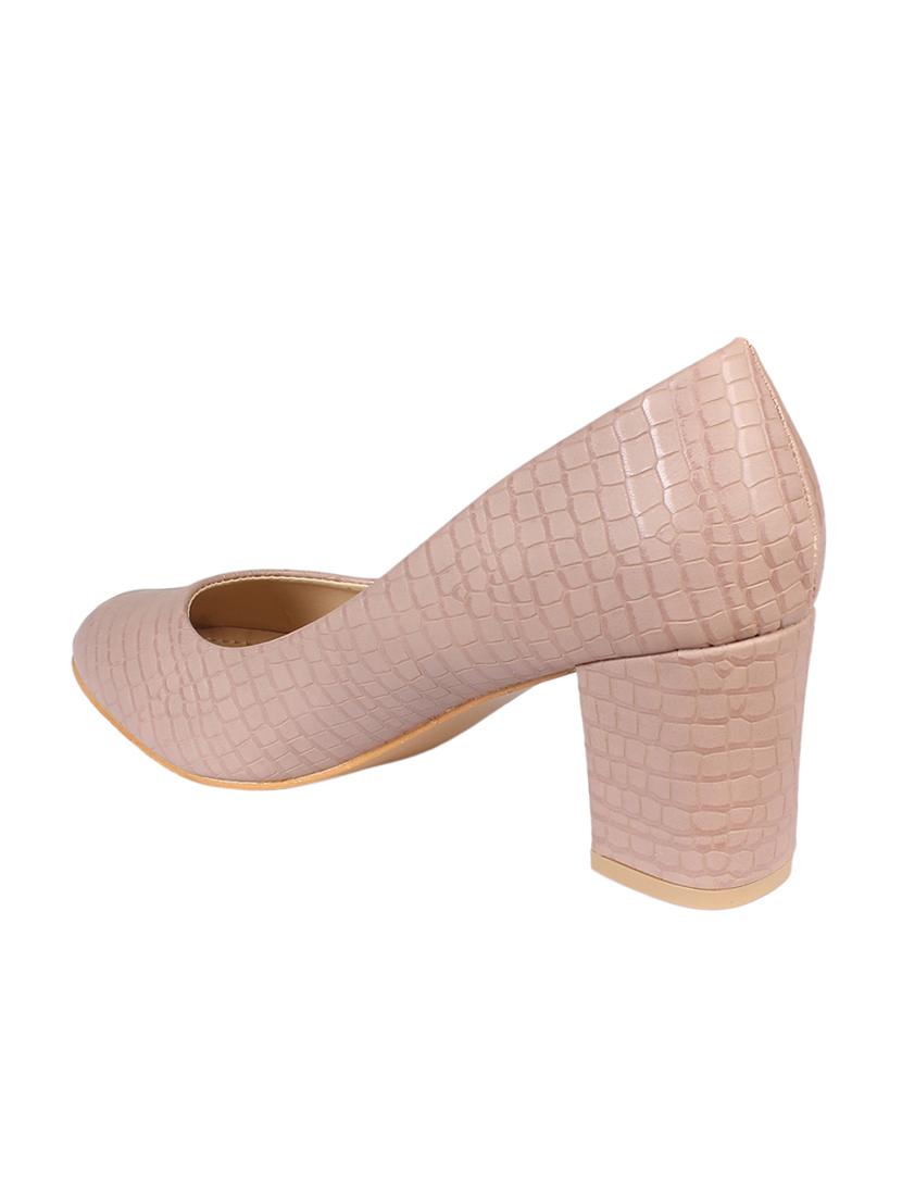 pink slip on pumps - 16754398 - Zoom Image - 3