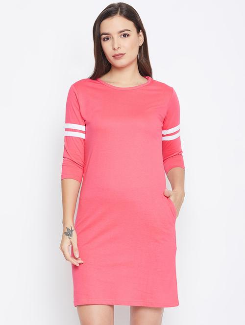 crew neck varsity sheath dress - 16763164 - Very Small Image - 1