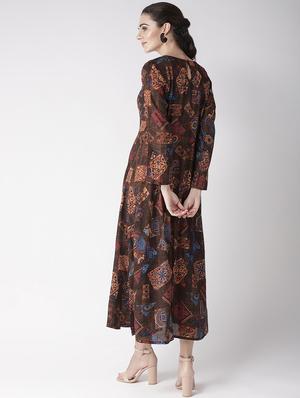 round neck printed maxi dress - 16763536 - Standard Image - 3