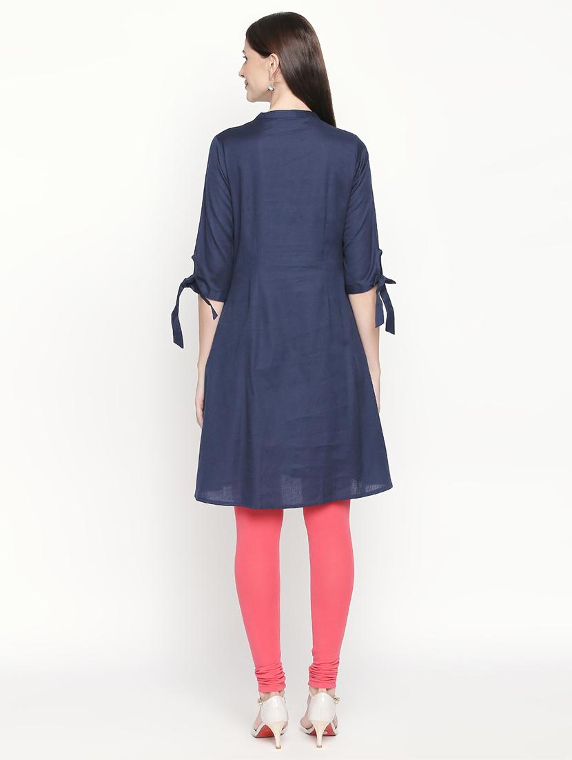 indigo solid a-line kurta - 16771038 - Zoom Image - 3