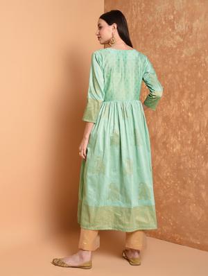 gold print flared kurta - 16784412 - Standard Image - 3