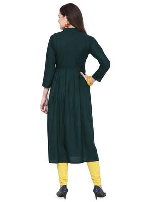 embroidered flared kurta - 16786909 - Standard Image - 3