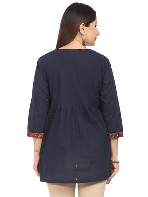 round neck kantha detail tunic - 16788496 - Standard Image - 3