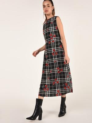 round neck checkered midi dress - 16802278 - Standard Image - 3