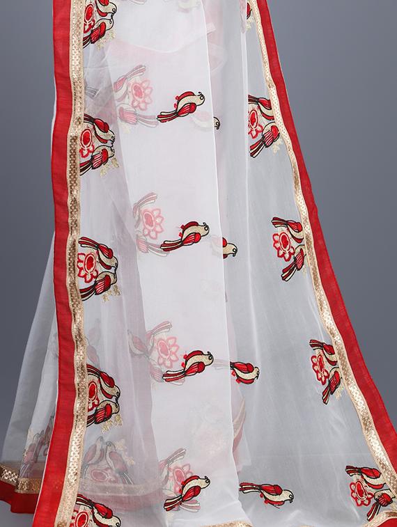 self design embroidered saree with blouse - 16820988 - Zoom Image - 3