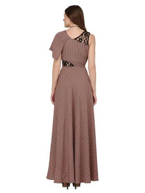 cut out detail geometric gown - 16843306 - Standard Image - 3