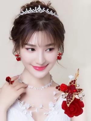 red crystal studs earring - 16843629 - Standard Image - 3