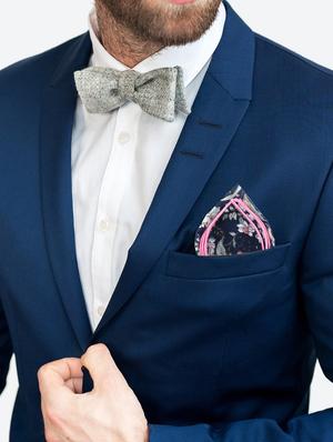 blue cotton pocketsquare - 16847974 - Standard Image - 3