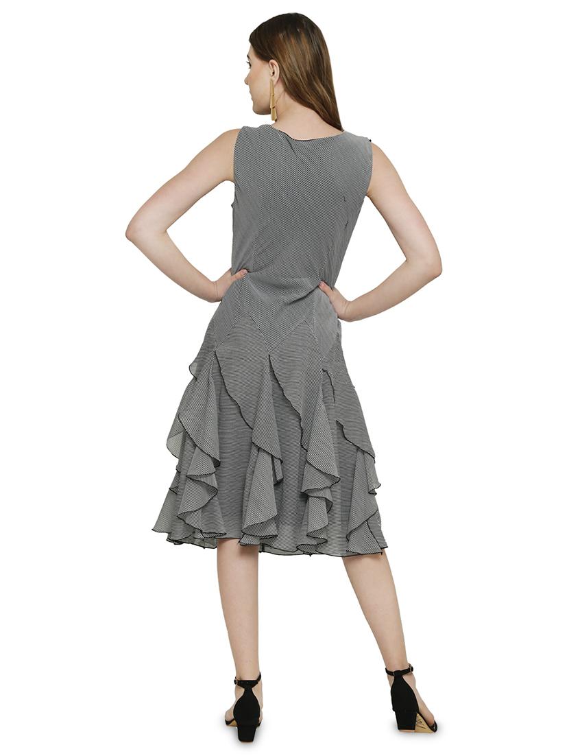 round neck striped ruffled a-line dress - 16888924 - Zoom Image - 3