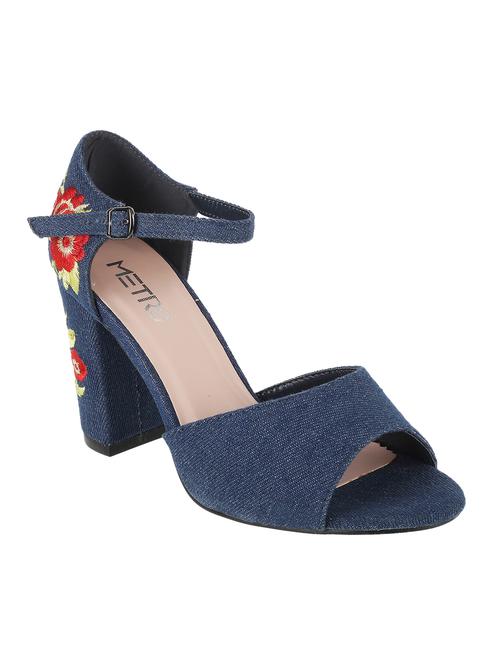 blue denim closed back sandals - 16911712 - Very Small Image - 1
