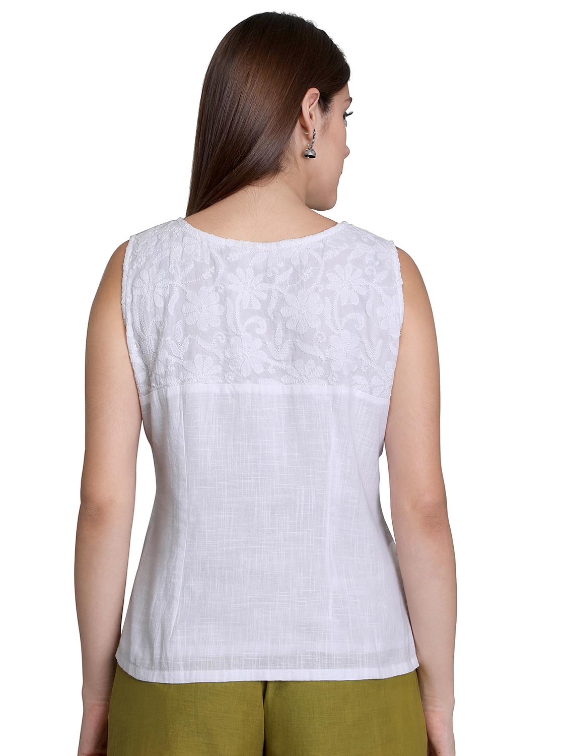 round neck embroidered top - 16969239 - Zoom Image - 3