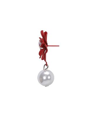 red metal studs earring - 16990933 - Standard Image - 3