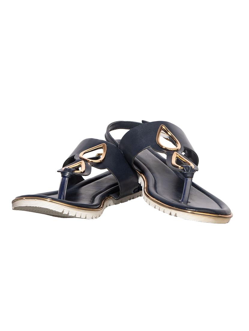 buckle closure flat sandal - 16997362 - Zoom Image - 3