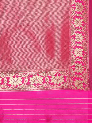 floral bordered saree with blouse - 17020820 - Standard Image - 3