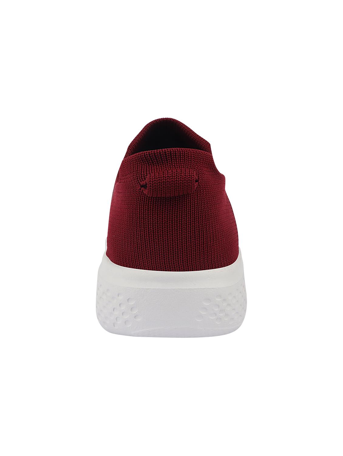 maroon slip on sports shoes - 17026539 - Zoom Image - 3