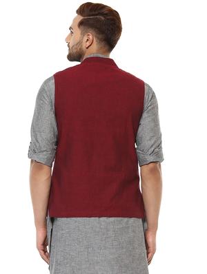 maroon solid nehru jacket - 17027224 - Standard Image - 3