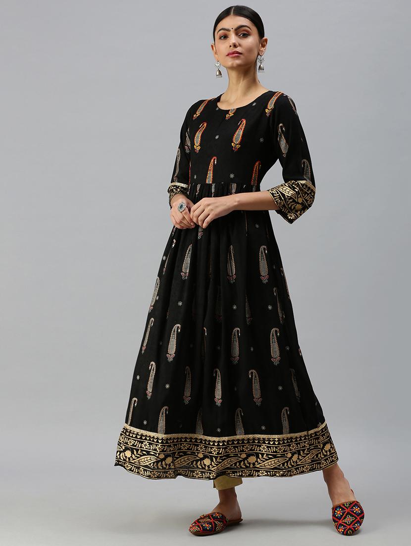 women's flared kurta