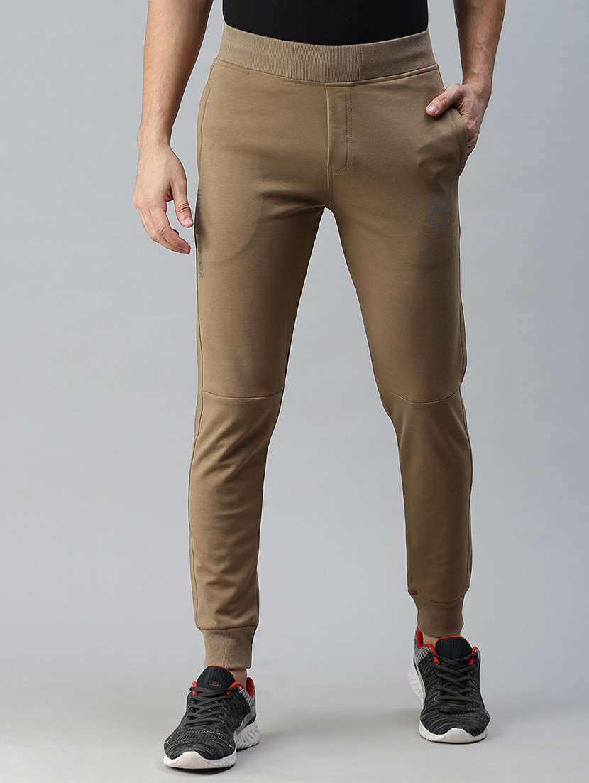 men brown solid mid rise jogger