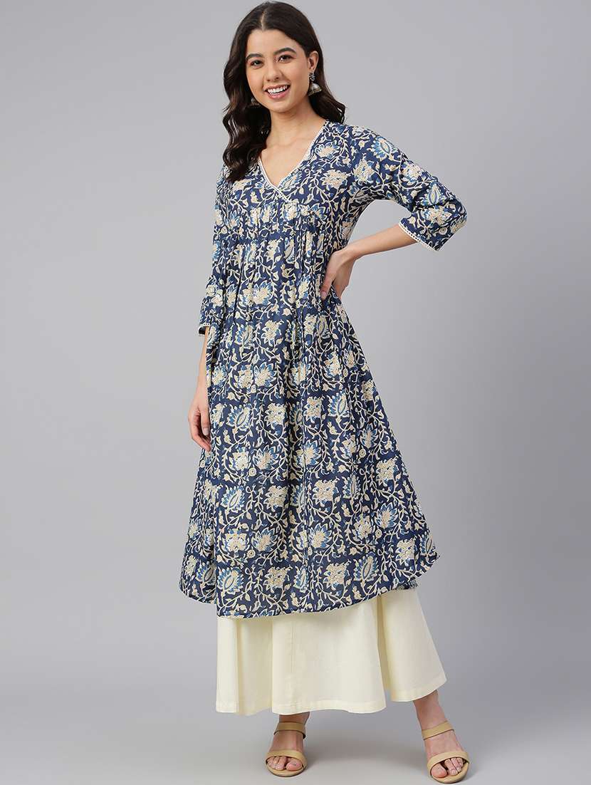 women's flared kurta