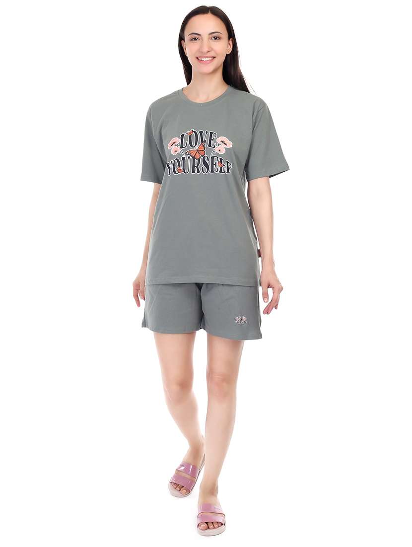 women round neck nightwear shorts set