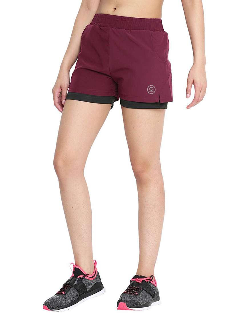 women mid-rise solid sports shorts