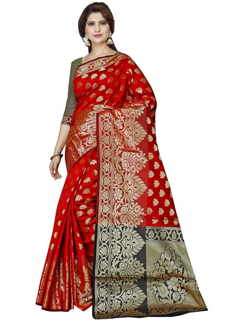 women self design banarasi saree