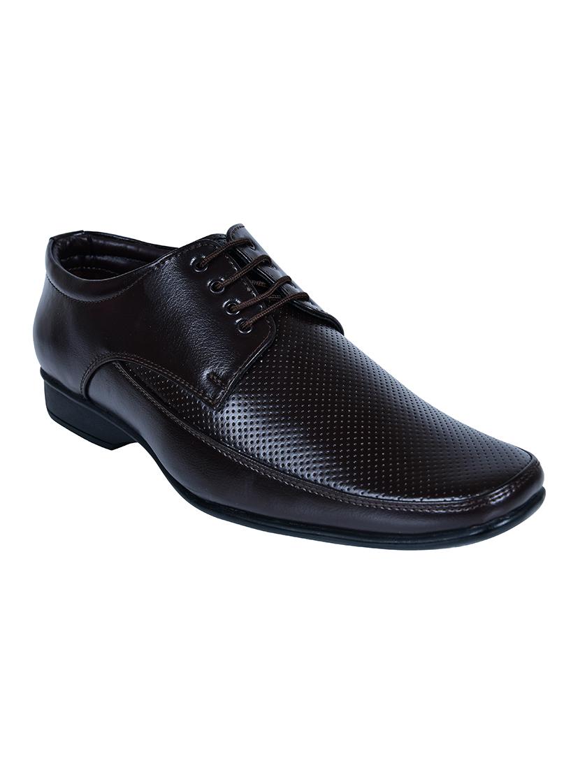 men brown lace-up brouge