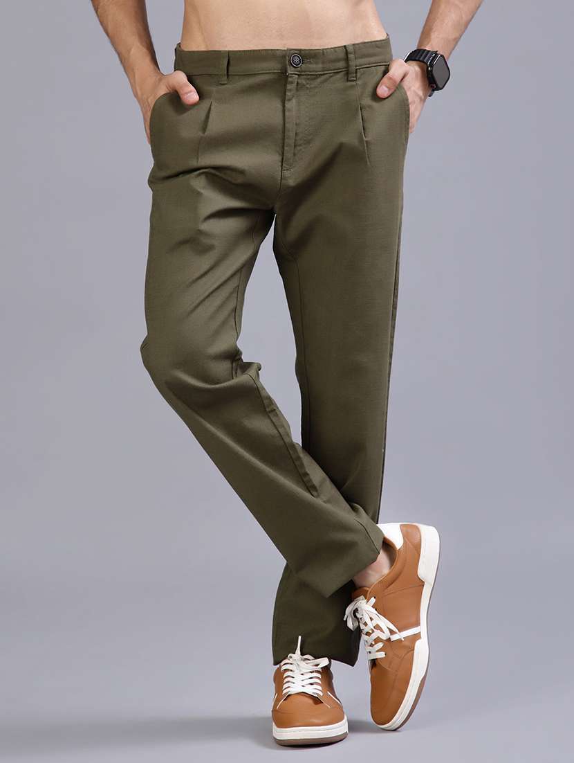 men solid mid rise casual chinos