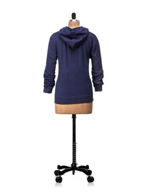 front pocket hooded sweatshirt - 43877 - Standard Image - 3