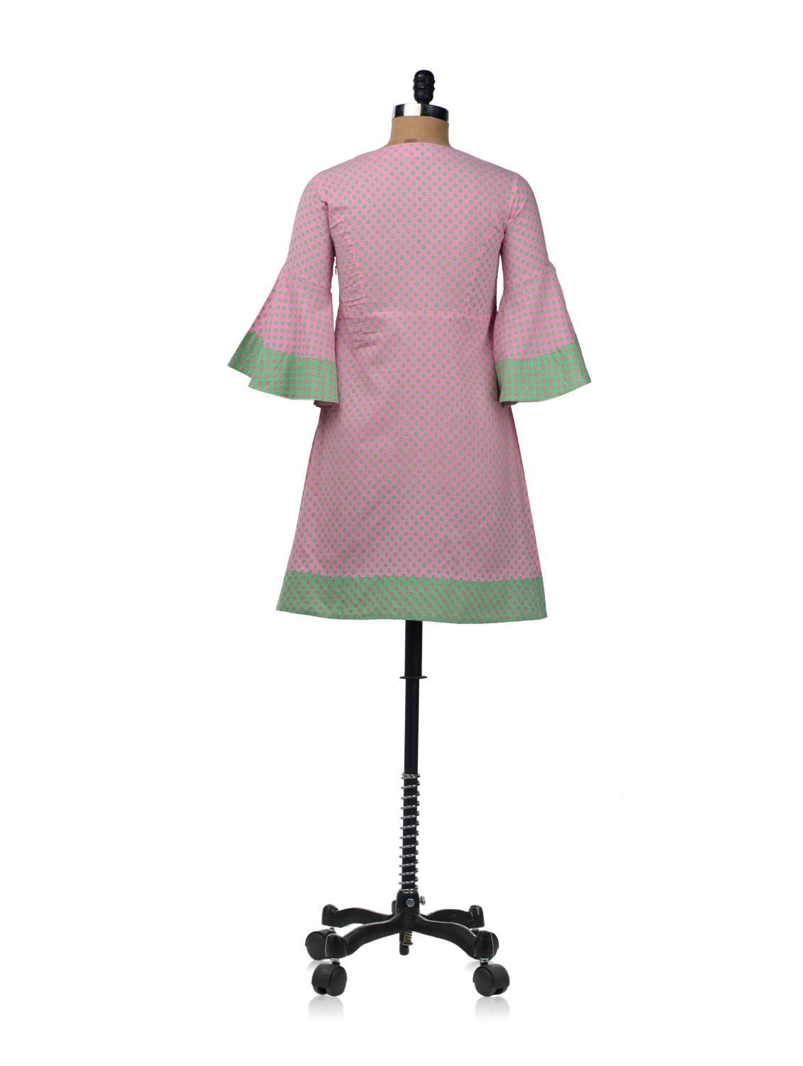 70's flare dress with flower print - 6820 - Zoom Image - 3
