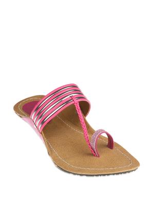 Pink leatherette kolhapuri - 898511 - Standard Image - 3