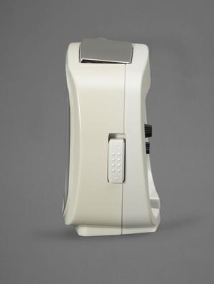 white square frame table alarm clock - 915973 - Standard Image - 6