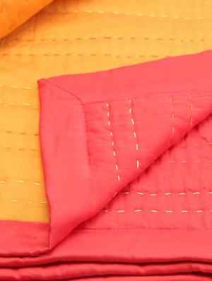 red and yellow double comforter - 948393 - Standard Image - 3