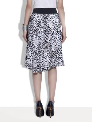 white and black printed polycrepe skirt - 9633913 - Standard Image - 3