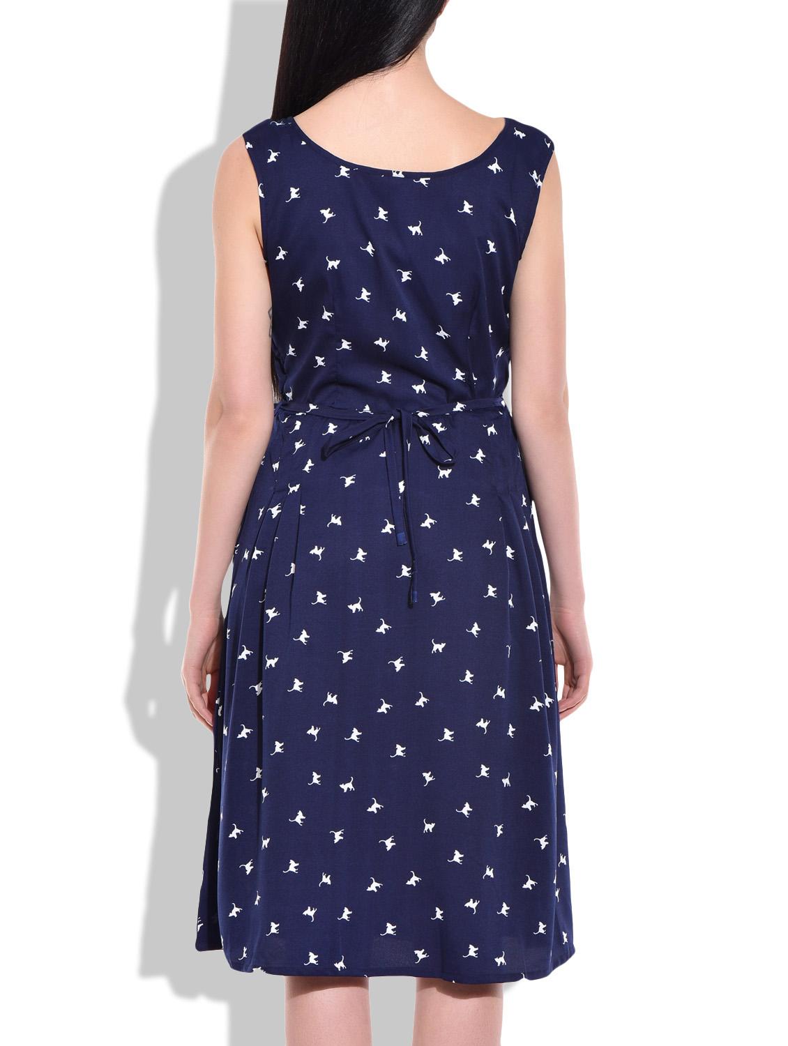 blue crepe dress - 9762105 - Zoom Image - 3