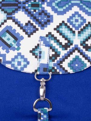 blue and white canvas printed slingbag - 9767196 - Standard Image - 6