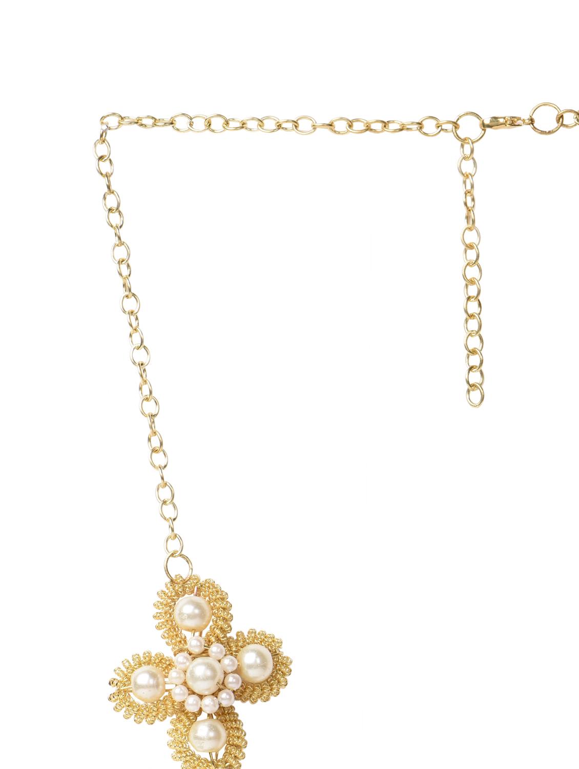 flower design in gold metal alloy necklace - 993915 - Zoom Image - 3